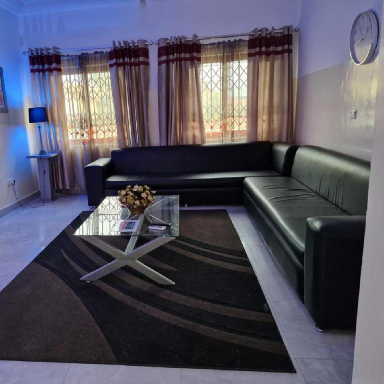 Perriman Hotel Kokrobite Luaran gambar
