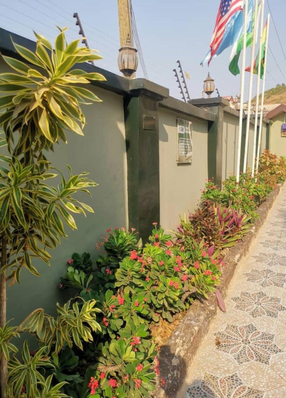 Perriman Hotel Kokrobite Luaran gambar