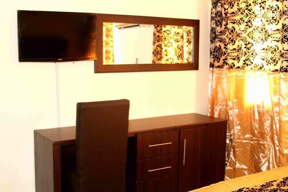 Perriman Hotel Kokrobite Luaran gambar