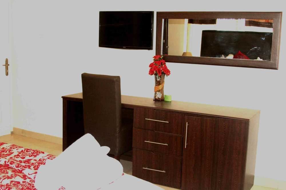 Perriman Hotel Kokrobite Luaran gambar